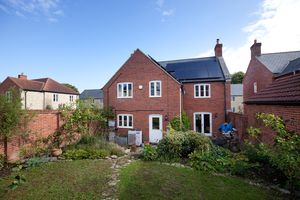 Photo 12- click for photo gallery